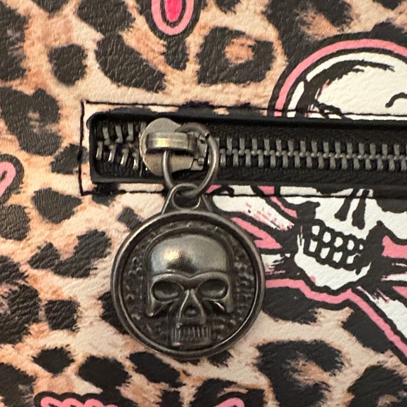 Ed Hardy Leopard Floral Skull Floral Tote Bag Hearts Butterflies New - Picture 8 of 11